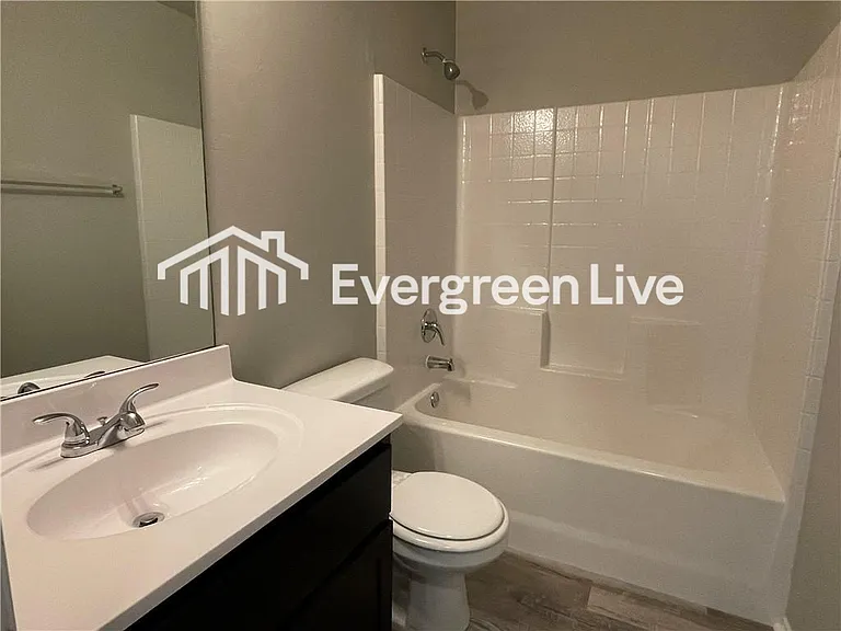 1016 N Scouts Court Way — Photo 10