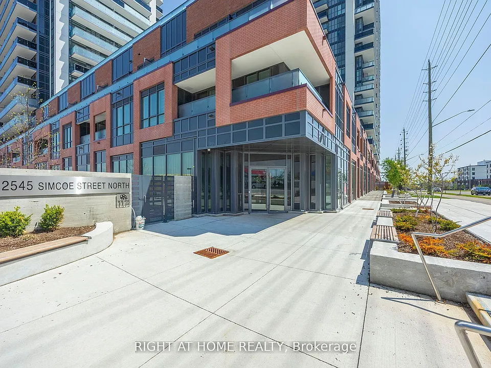 2545 Simcoe St N #1131