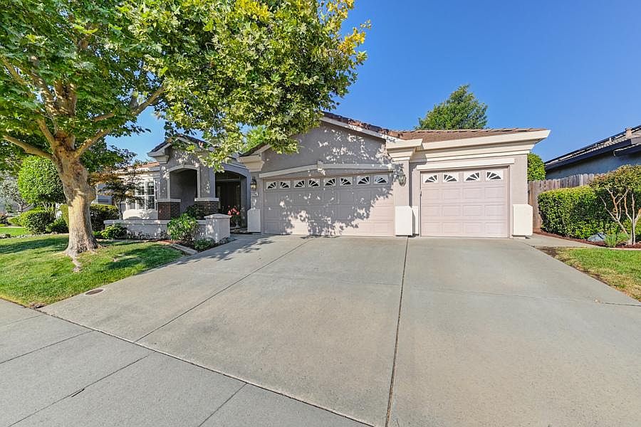 1st image of 1714 Dashwood Dr