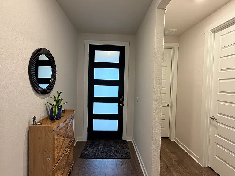 416 Barton Run Dr — Photo 4
