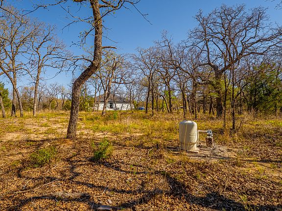 4th image of 500 Private Road 3204