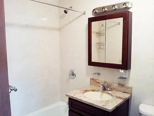 Rented by Astoria NY Condos | media 10