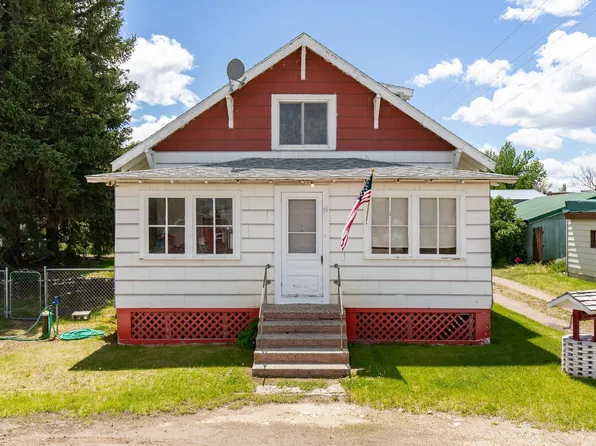 16 E 1st St, Willow Creek, MT 59760