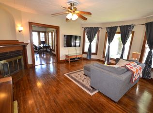 464 3rd St, Hudson, IA 50643