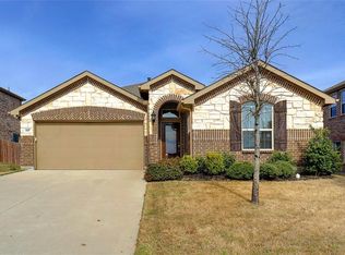 457 Peach Ln, Burleson, TX 76028