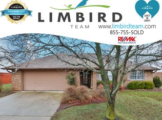 1211 N Cardinal Dr, Rogers, AR 72756