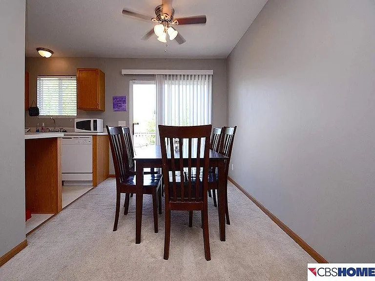 7916 Curtis Ave — Photo 4