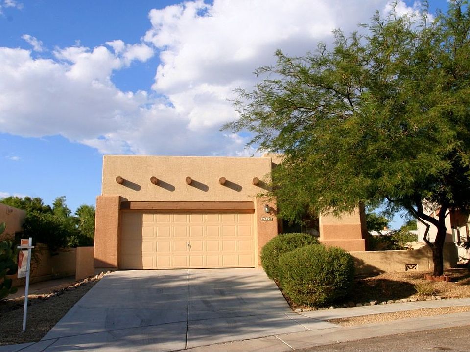4 BR 2 BTH Sante Fe