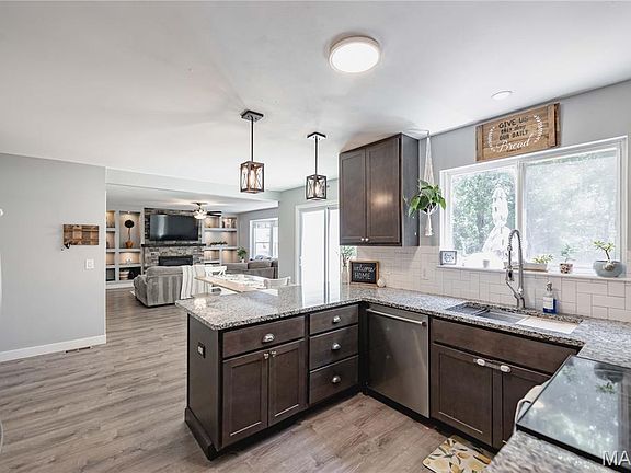 4th image of 1276 Harvest Ridge Dr