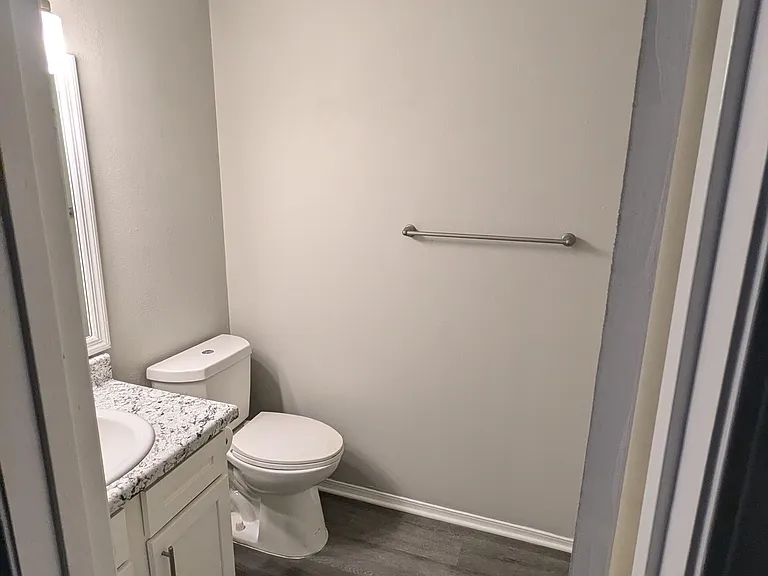 1978 E Wilkins Pl — Photo 12