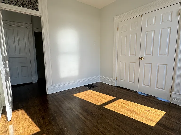 300 Douglas Ave #300 — Photo 23