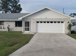 17262 Capri Dr, Fort Myers, FL 33967