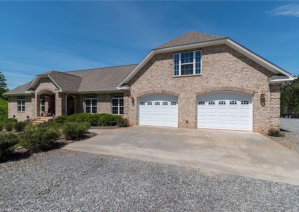 3429 Old Us Highway 421 E, Yadkinville, NC 27055 Zillow