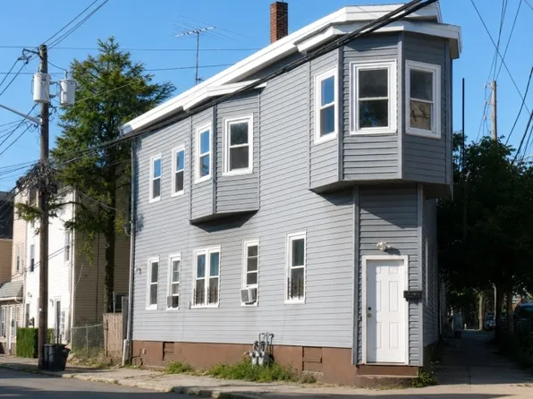 113 E Main St, Paterson City, NJ 07522