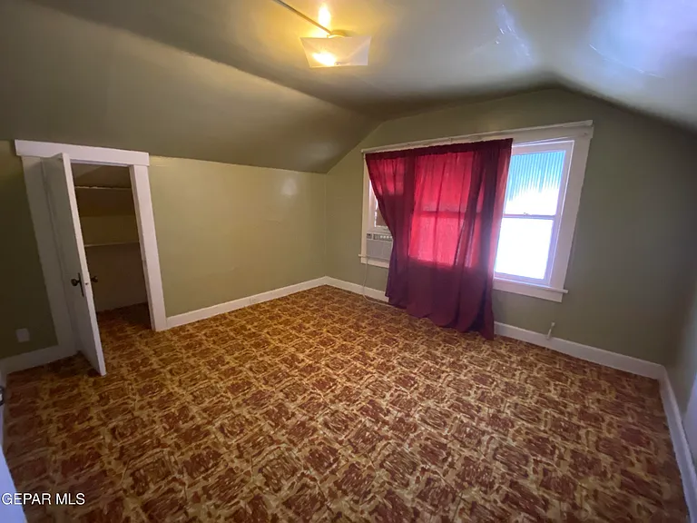 3211 Tularosa Ave #A — Photo 12