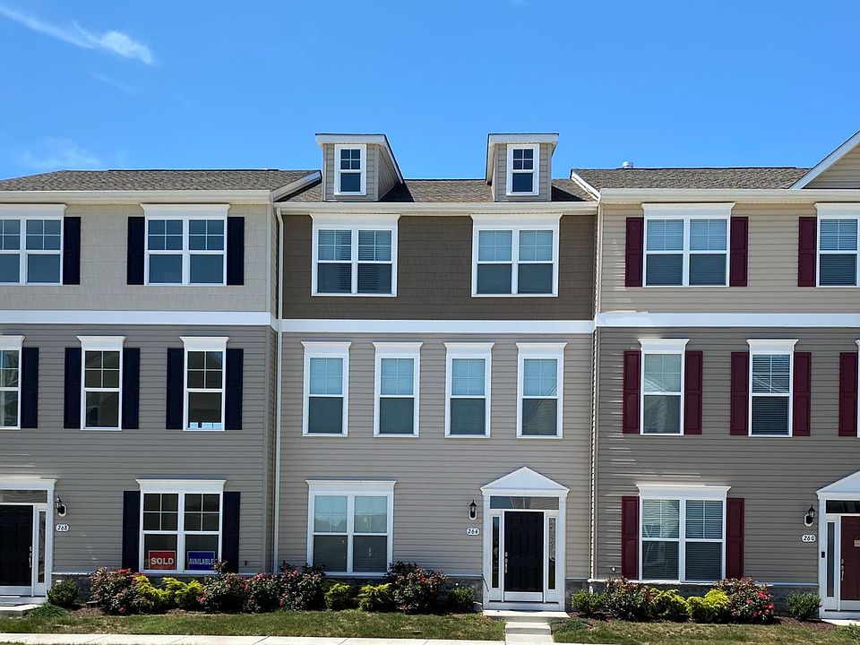 Kent Island Townhomes