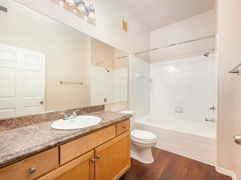 MAA Canyon Pointe — Photo 15