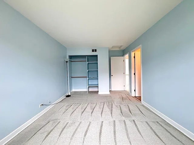 7S362 Marion Way — Photo 14