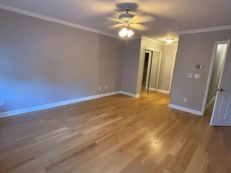 1146 Haven Brook Ln — Photo 14