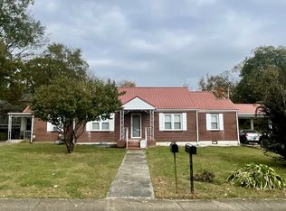 502 Adams St, Fayetteville, TN 37334