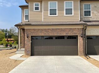 840 Addison Cir, Commerce Twp, MI 48390