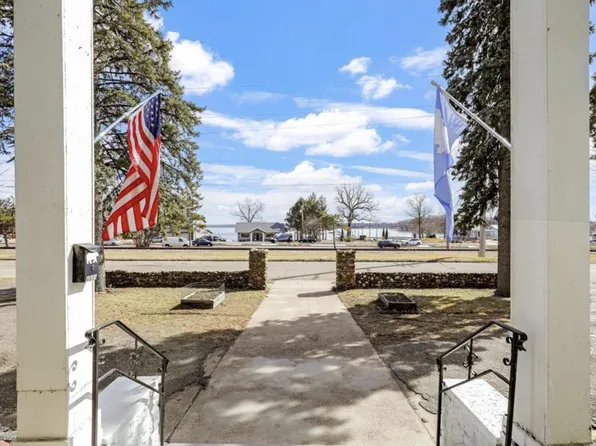 4531 Lincoln Ave, White Bear Lake, MN 55110