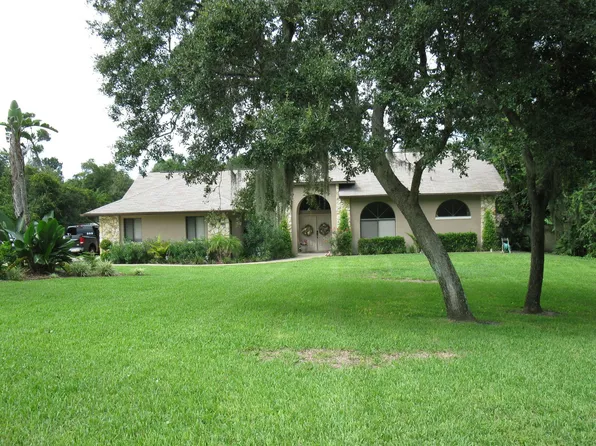 715 Central Park Blvd, Port Orange, FL 32127