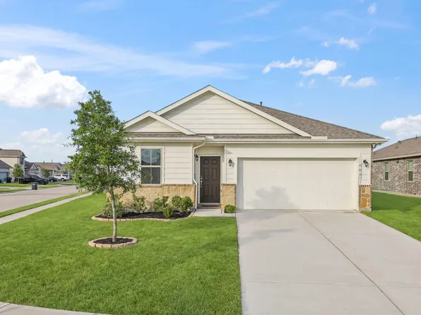 603 Walnut Branch Dr, Baytown, TX 77523