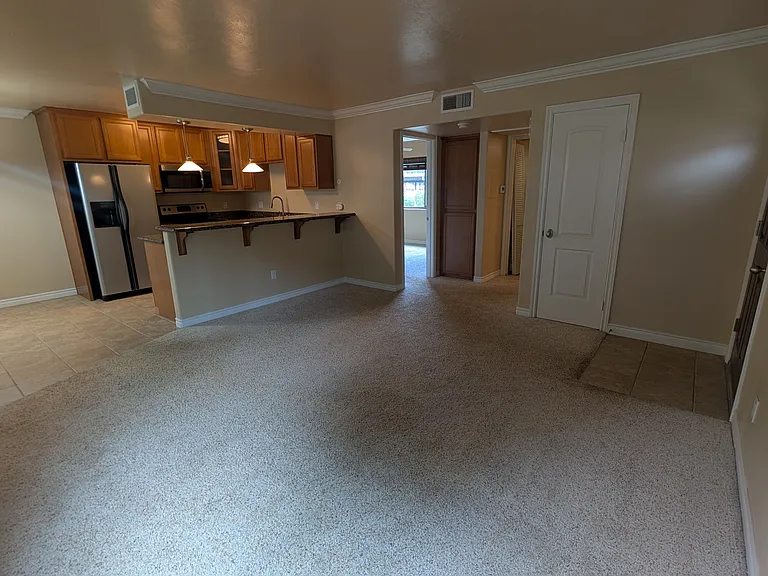 3700 Q St #115 — Photo 4