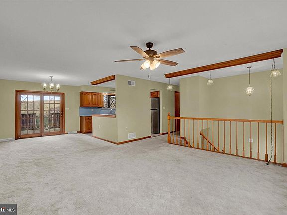 5th image of 115 Hillstream Rd