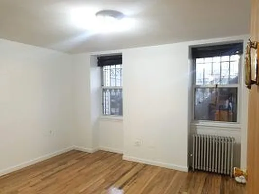 Rented by MCR Realty | media 26