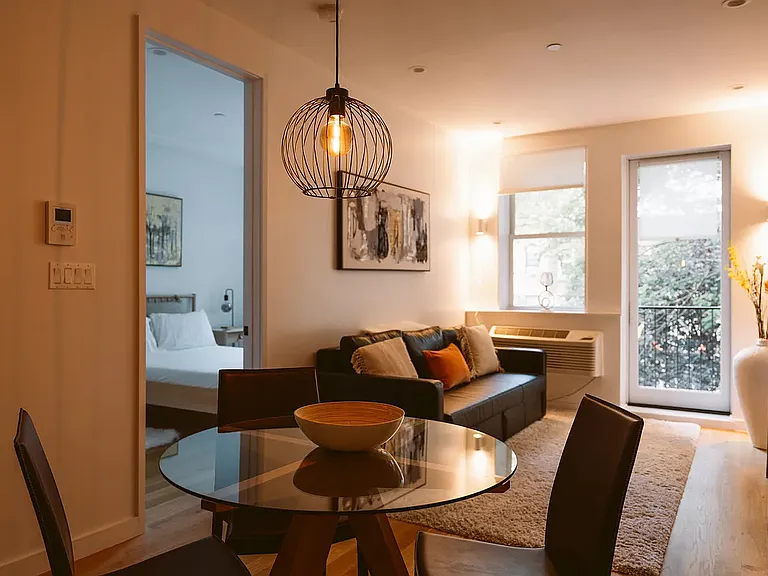 44 Euclid Ave #2A — Photo 15