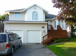 1908 NE 150th St, Vancouver, WA 98686