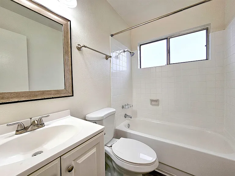 4417 Parks Avenue — Photo 20