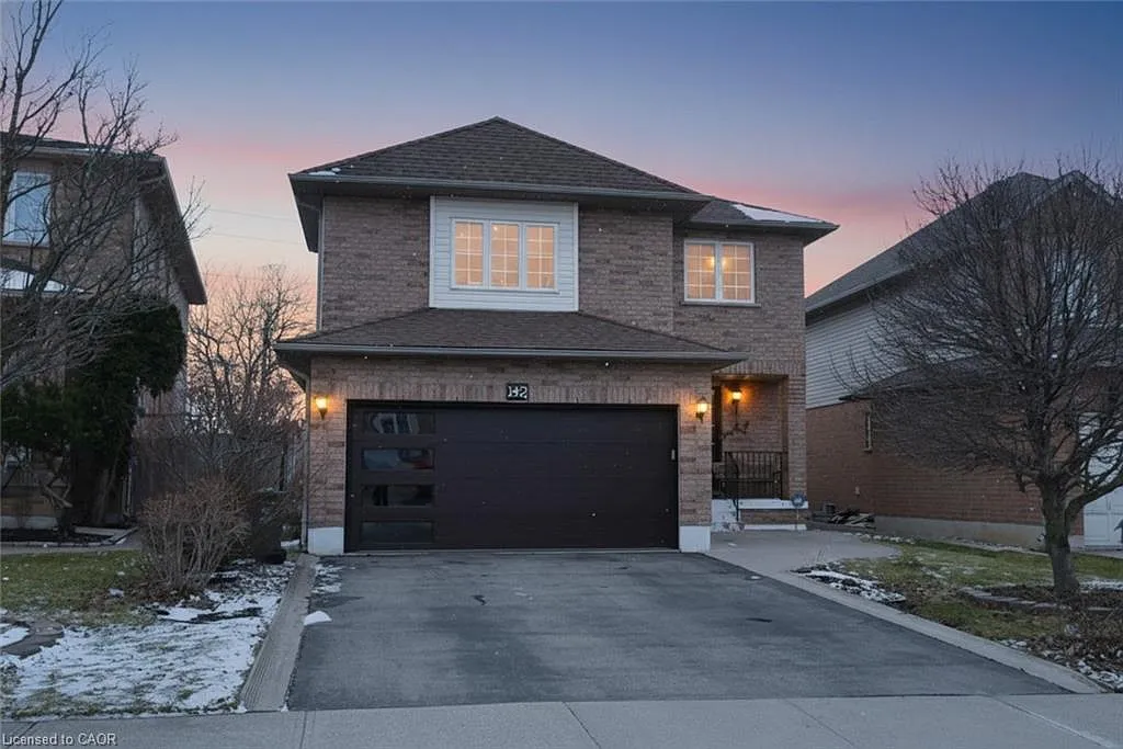 142 Hawkswood Trl photo 1