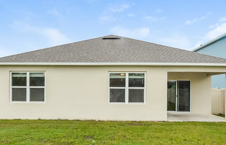 Kinsman Pointe — Photo 26