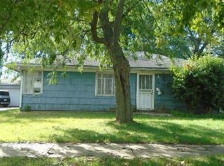 7968 White Oak Ln, Hammond, IN 46324