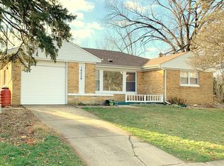 18539 Stedhall Rd, Homewood, IL 60430