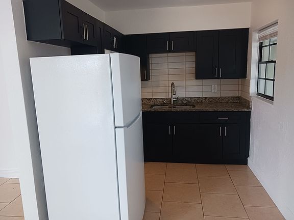 3rd image of 4807 E 14th Ave