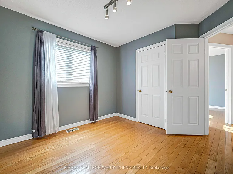 1507 Clearbrook Dr — Photo 31