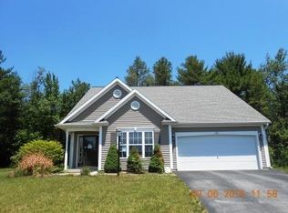 23 Slatestone Dr, Scotia, NY 12302