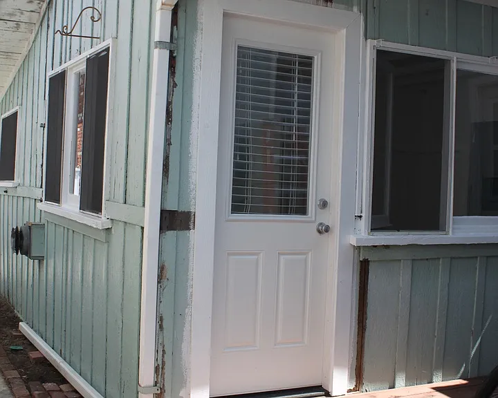 614 W Balboa Blvd — Photo 1