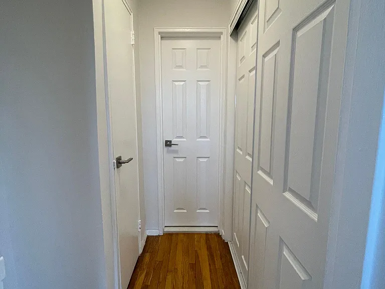 155th Ave — Photo 19