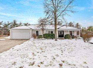 444 Royal Village Dr, Ballwin, MO 63011