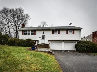 2 Hampshire Dr, Natick, MA 01760