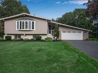 919 Townline Rd, Elma, NY 14059