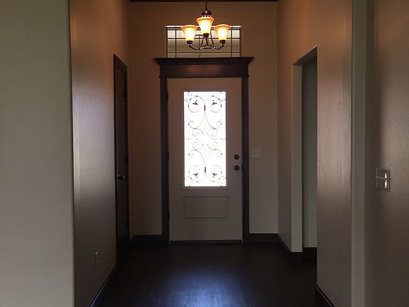 Beautiful Foyer Entry