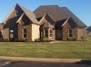 18 Bethel Park Cv, Jackson, TN 38305