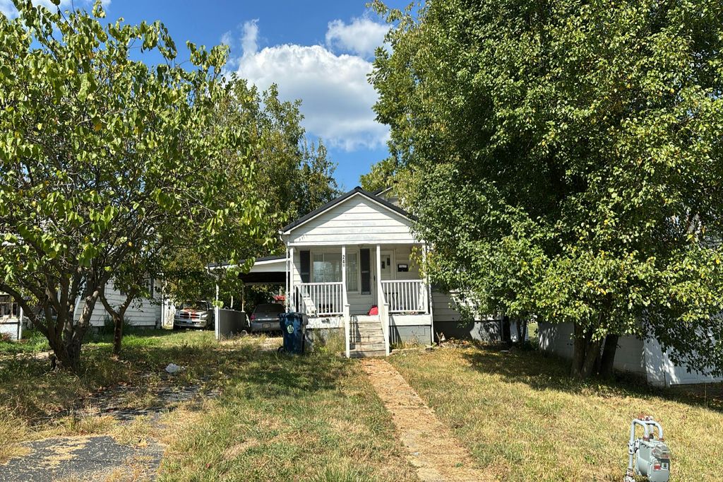 Real estate listing image