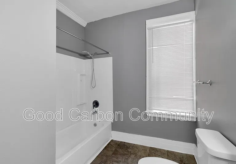 1073 Grant St #22 — Photo 17